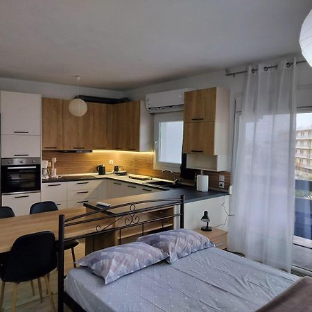 Luxurious 4Th Floor Apartment With Elevator Alexandroúpolis Ngoại thất bức ảnh